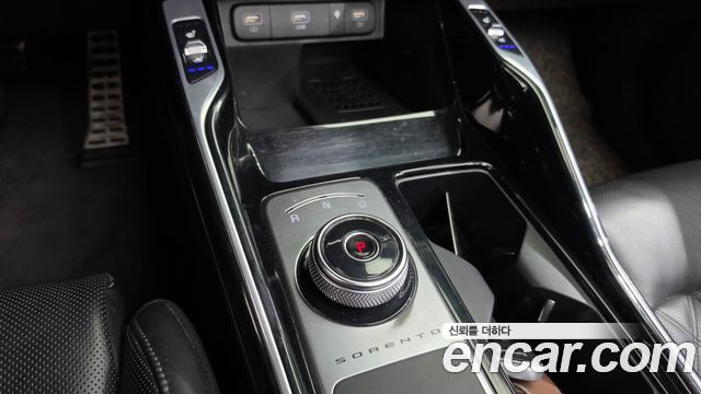 Kia Sorento 2022 — photo 9