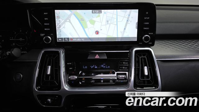 Kia Sorento 2022 — photo 14