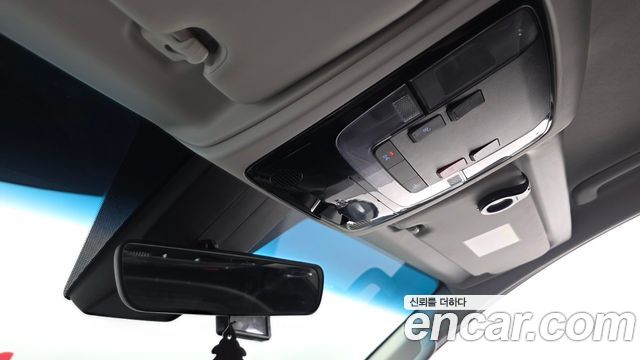 Hyundai Staria 2023 — photo 26