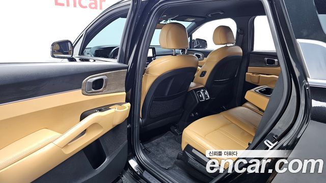 Kia Sorento 2023 — photo 16