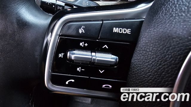 Kia Sorento 2023 — photo 31