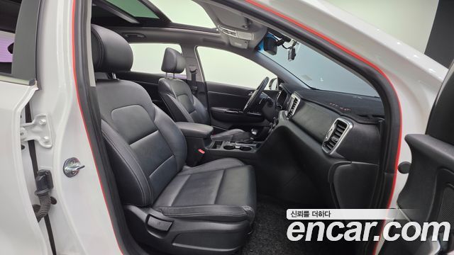 Kia Sportage 2017 — photo 10