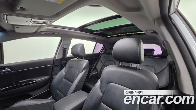 Kia Sportage 2017 — photo 11