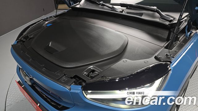 Volvo C40 2024 — photo 6