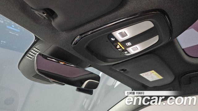 Volvo C40 2024 — photo 25