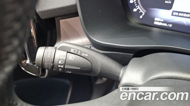 Volvo C40 2024 — photo 29