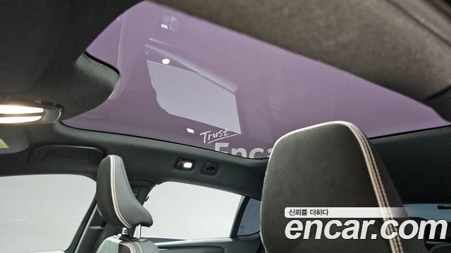 Volvo C40 2024 — photo 33