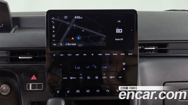 Hyundai Staria 2023 — photo 20