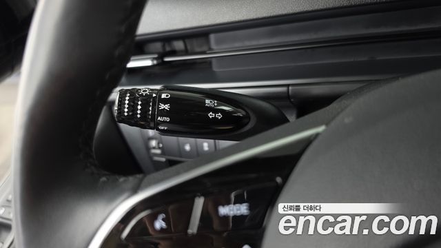Hyundai Staria 2023 — photo 24