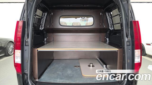 Hyundai Staria 2023 — photo 26