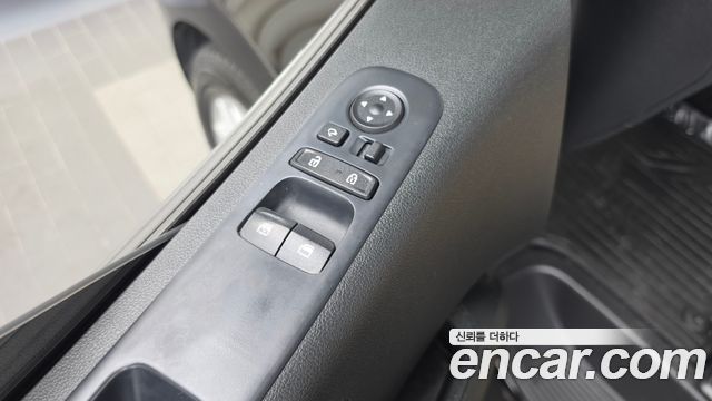 Hyundai Staria 2023 — photo 29
