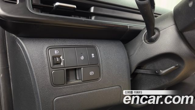Hyundai Staria 2023 — photo 30