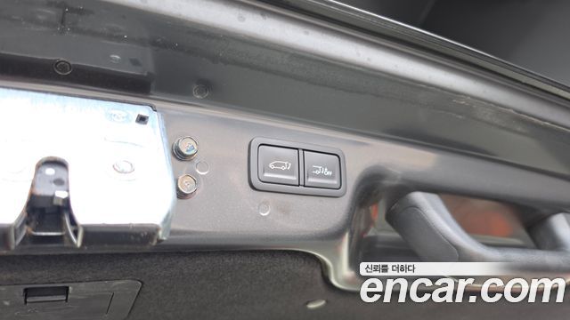Hyundai Staria 2023 — photo 32