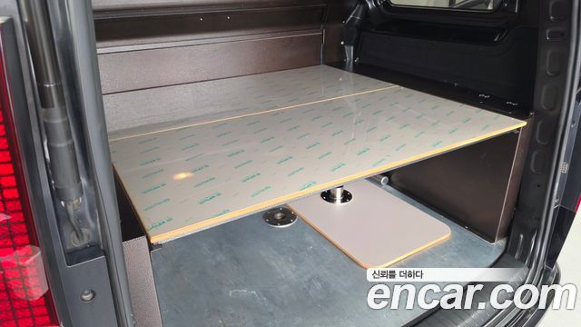Hyundai Staria 2023 — photo 34