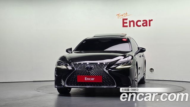 Lexus LS 2018 — photo 3