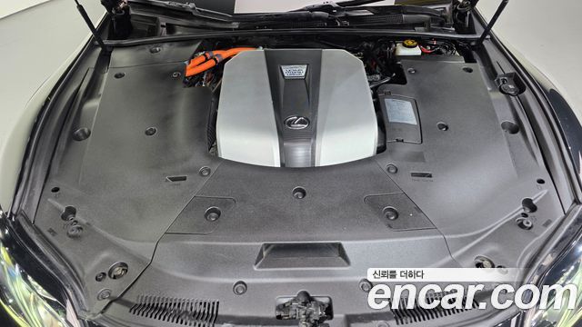 Lexus LS 2018 — photo 6