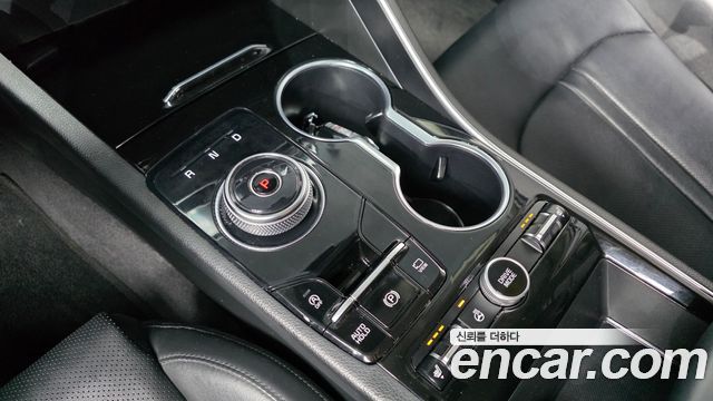 Kia K5 2022 — photo 9