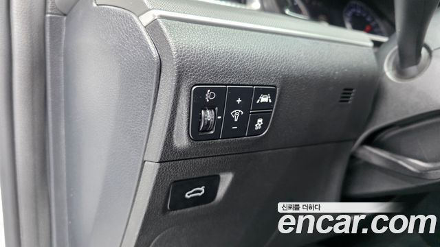 Kia K5 2022 — photo 12