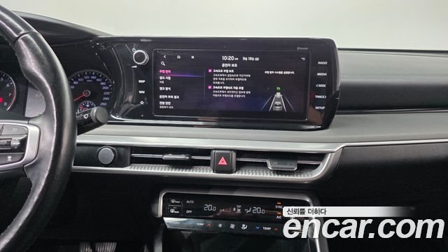 Kia K5 2022 — photo 18
