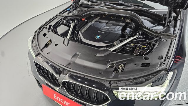 BMW Gran Turismo 2021 — photo 6