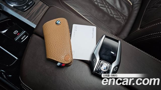 BMW Gran Turismo 2021 — photo 23
