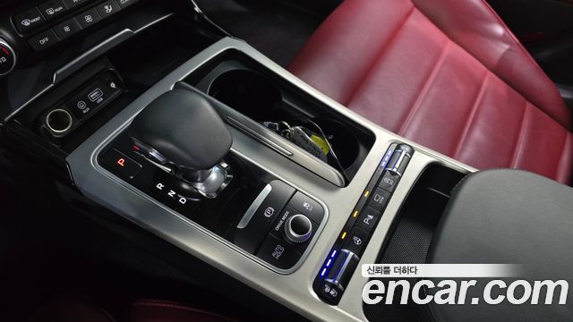Kia Stinger 2020 — photo 9