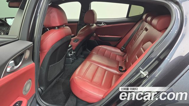 Kia Stinger 2020 — photo 11