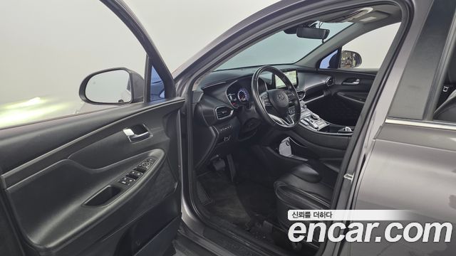 Hyundai Santafe 2023 — photo 13