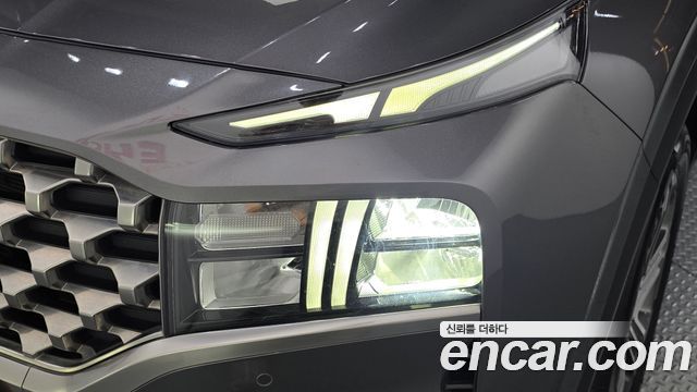 Hyundai Santafe 2023 — photo 8