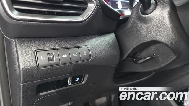 Hyundai Santafe 2023 — photo 27