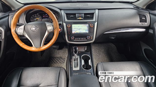 Nissan Altima 2017 — photo 7