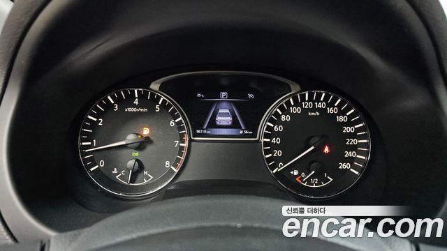 Nissan Altima 2017 — photo 8