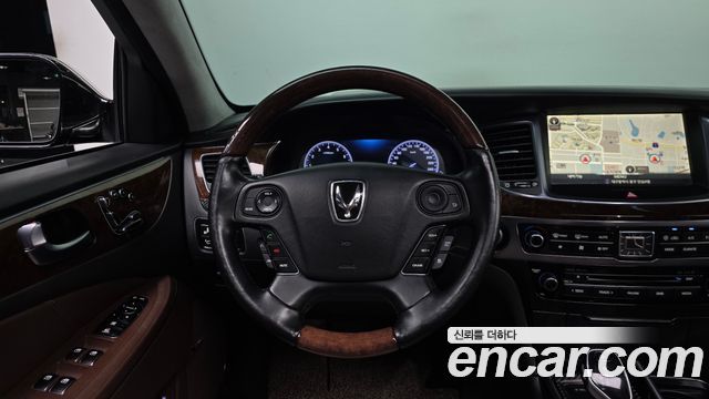 Hyundai Equus 2013 — photo 18