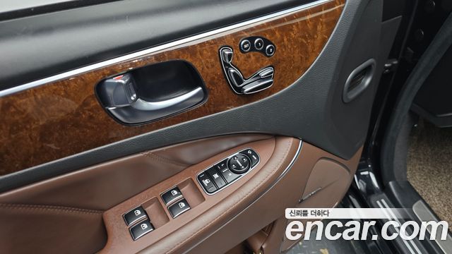 Hyundai Equus 2013 — photo 21