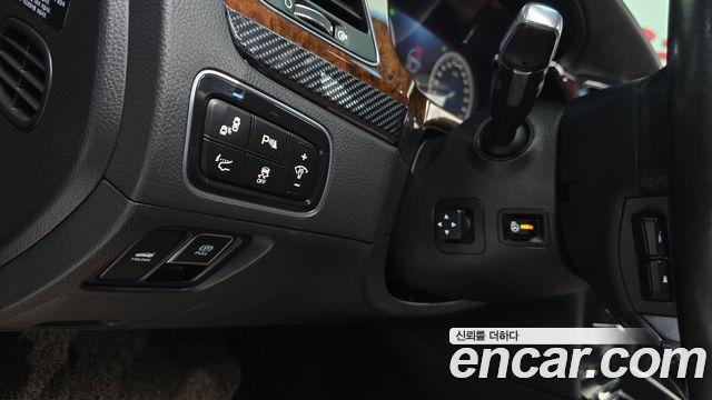 Hyundai Equus 2013 — photo 22