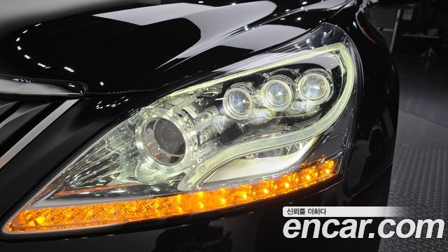 Hyundai Equus 2013 — photo 8