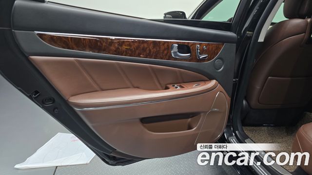 Hyundai Equus 2013 — photo 15