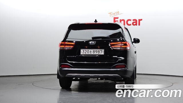 Kia Sorento 2017 — photo 4