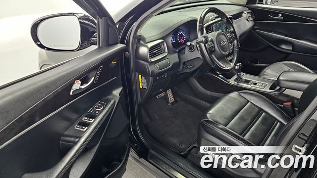 Kia Sorento 2017 — photo 10