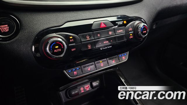 Kia Sorento 2017 — photo 16