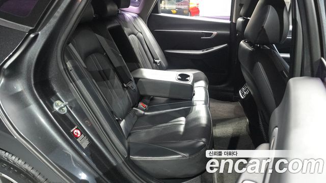 Hyundai Sonata 2020 — photo 17