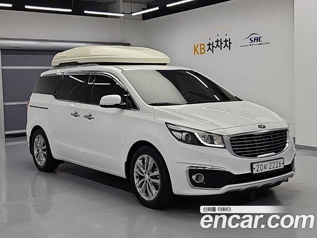 Kia Canival 2017 — photo 4