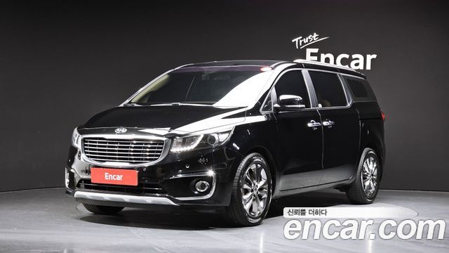 Kia Canival 2016 — photo 1