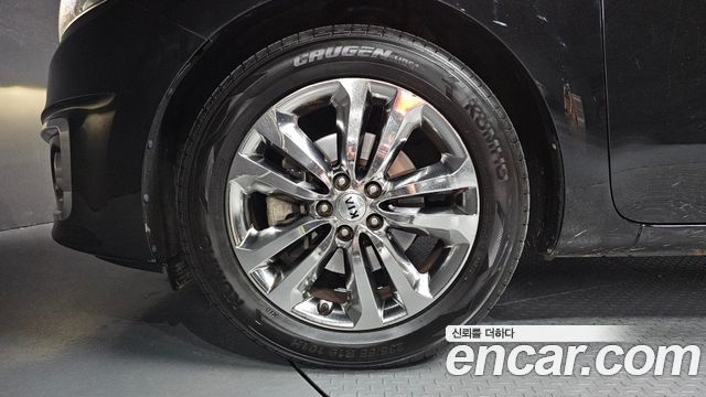 Kia Canival 2016 — photo 5