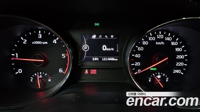 Kia Canival 2016 — photo 8