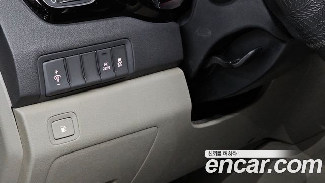 Kia Canival 2016 — photo 13