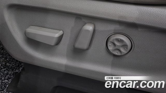 Kia Canival 2016 — photo 18