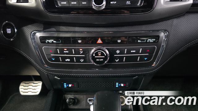 KG Mobility Rexton 2021 — photo 22