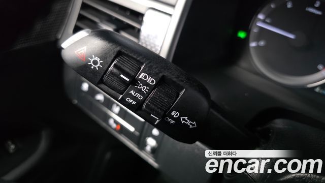 KG Mobility Rexton 2021 — photo 28