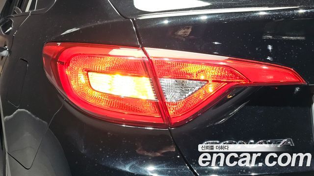 Hyundai Sonata 2015 — photo 9